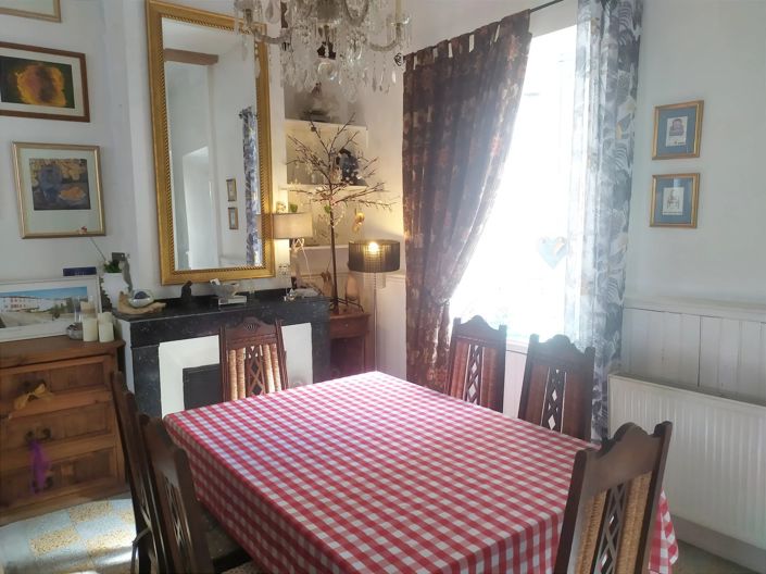 Image No.4-7 Bed House for sale