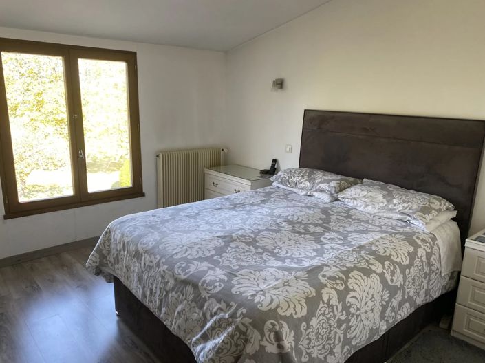 Image No.14-5 Bed House for sale