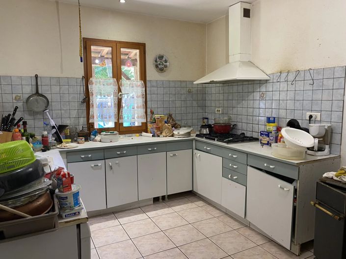 Image No.3-5 Bed House for sale