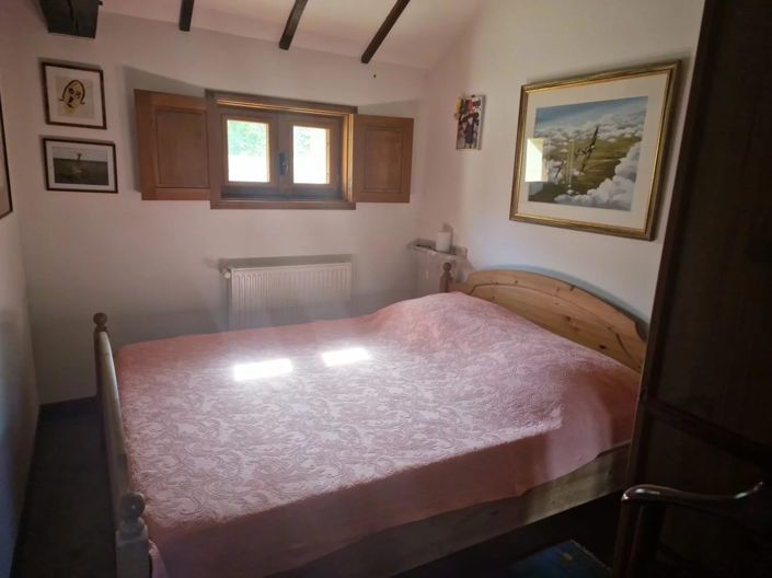 Image No.12-3 Bed House for sale