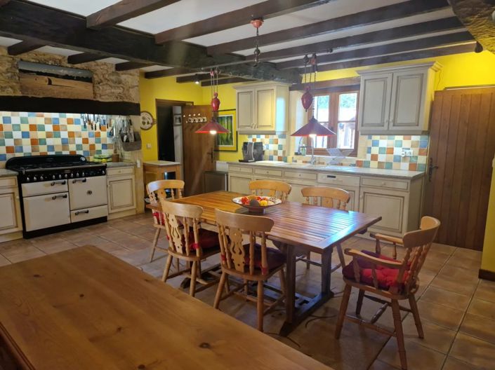 Image No.6-3 Bed House for sale