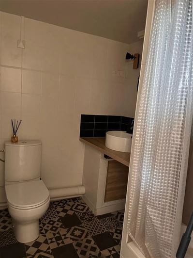 Image No.3-3 Bed Property for sale