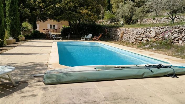 Image No.8-3 Bed Property for sale