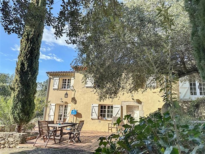 Image No.9-3 Bed Property for sale