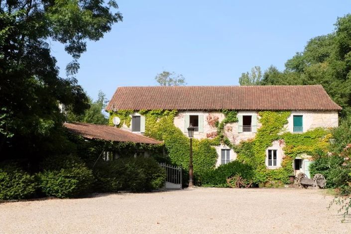 Image No.1-5 Bed House for sale