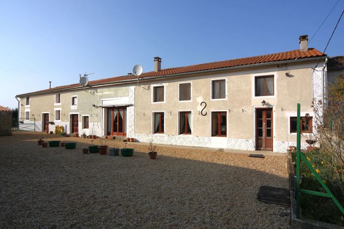 Image No.1-Maison de 7 chambres à vendre à Néré