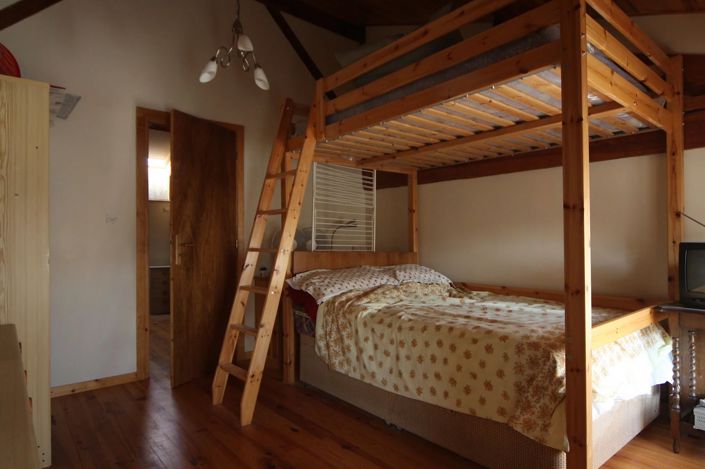 Image No.9-7 Bed House for sale