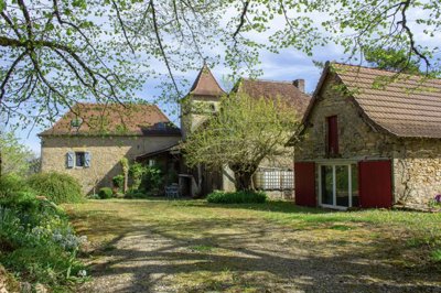 1 - Béduer, Maison de village