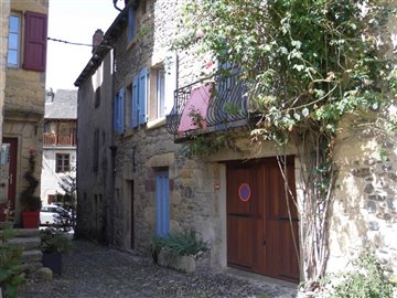 1 - Aveyron, House