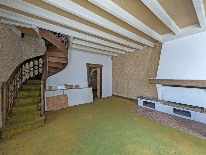 Image No.2-4 Bed House for sale