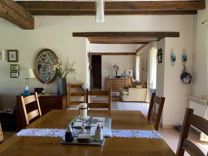 Image No.3-5 Bed House for sale