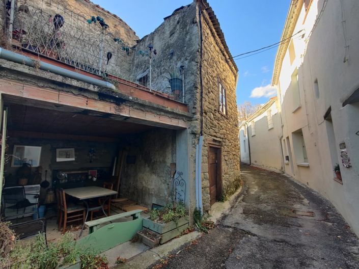 Image No.11-3 Bed Village House for sale