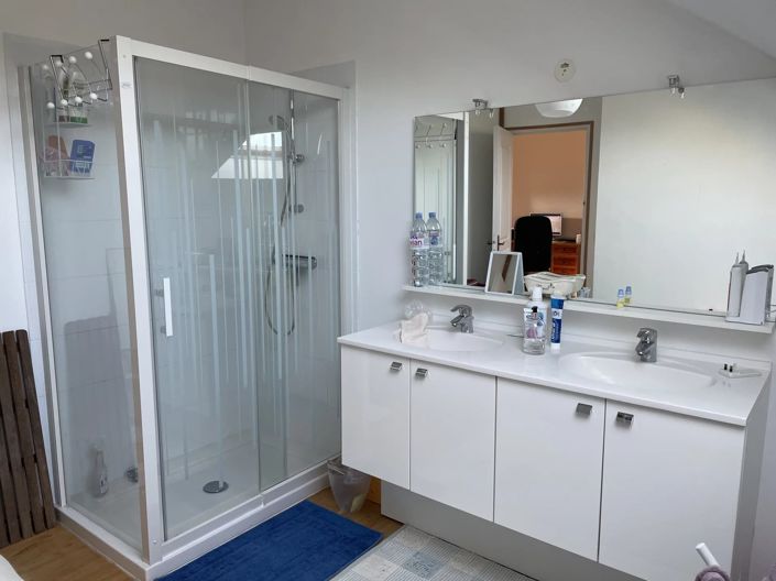 Image No.12-4 Bed House for sale