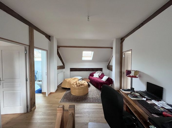 Image No.10-4 Bed House for sale