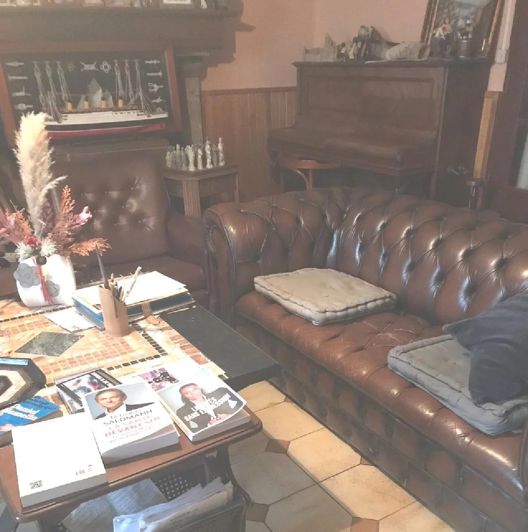 Image No.3-4 Bed House for sale