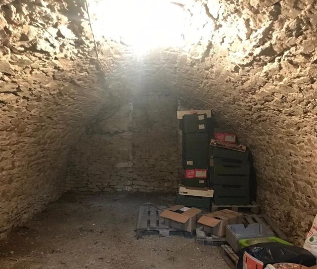 Image No.6-4 Bed House for sale