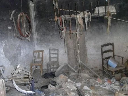 Image No.12-2 Bed House for sale