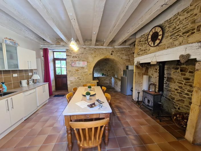 Image No.8-Maison de 23 chambres à vendre à Nadaillac-de-Rouge