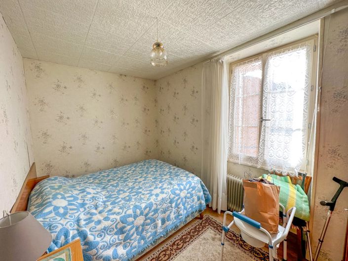 Image No.6-3 Bed House for sale