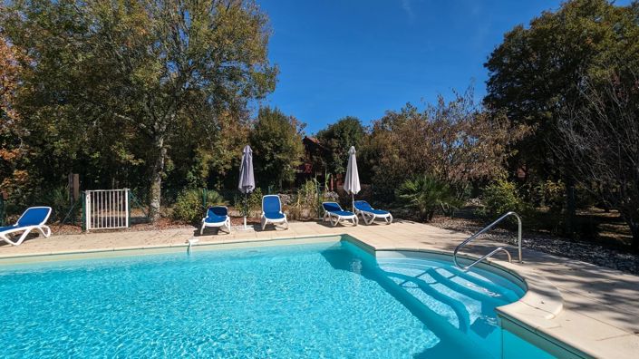 Image No.1-Chalet de 3 chambres à vendre à Souillac