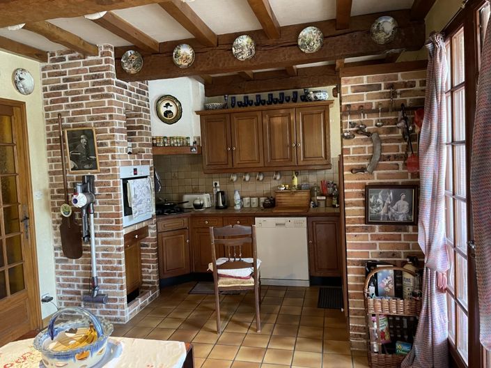 Image No.12-5 Bed House for sale