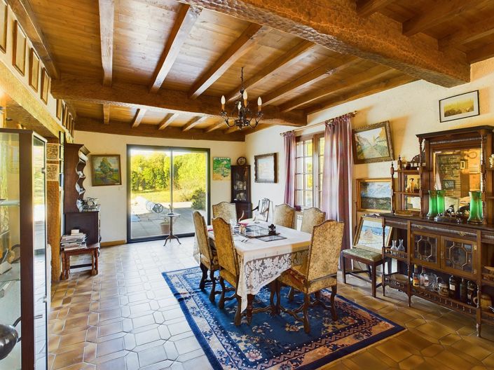 Image No.4-5 Bed House for sale