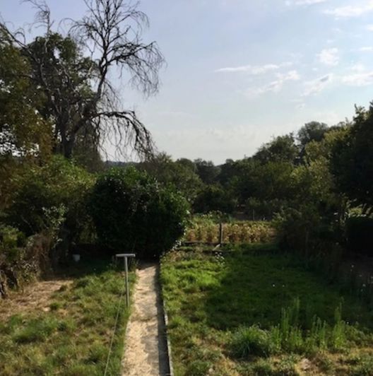 Image No.2-Maison de 1 chambre à vendre à Lussac-les-Églises