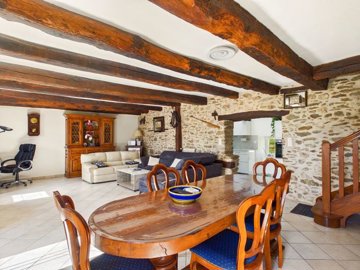 f18abbc6b1bda63bdd18623d65962260142fbf8031200