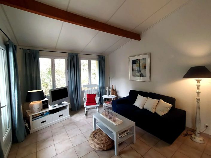 Image No.8-3 Bed House for sale