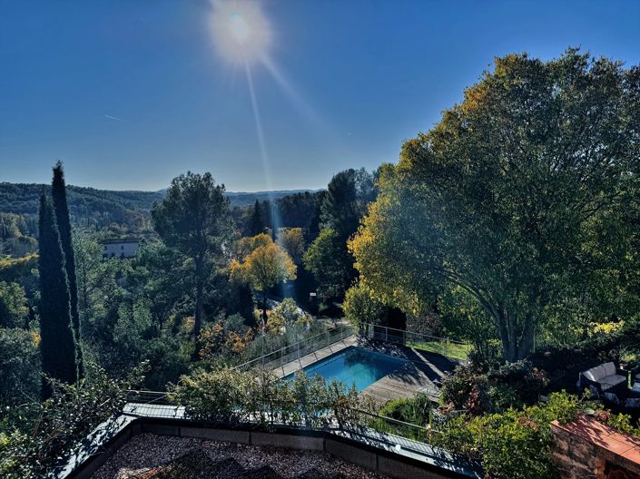 Image No.2-10 Bed House for sale