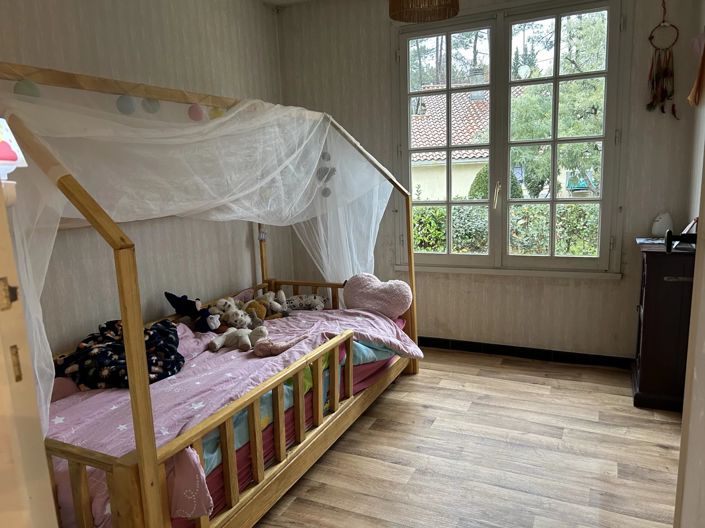 Image No.7-2 Bed House for sale