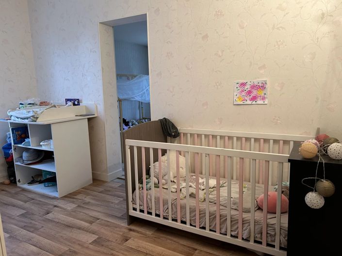 Image No.8-2 Bed House for sale