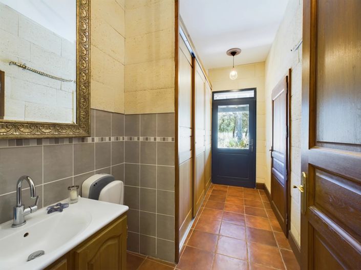 Image No.11-4 Bed House for sale