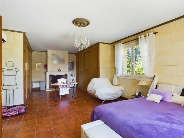 Image No.4-4 Bed House for sale