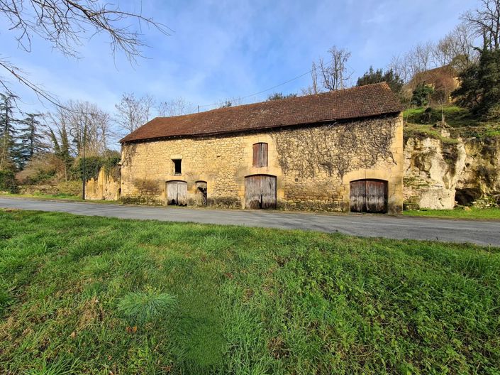Image No.1-Barn for sale