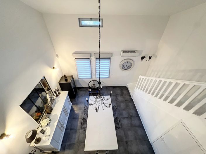 Image No.9-4 Bed House for sale