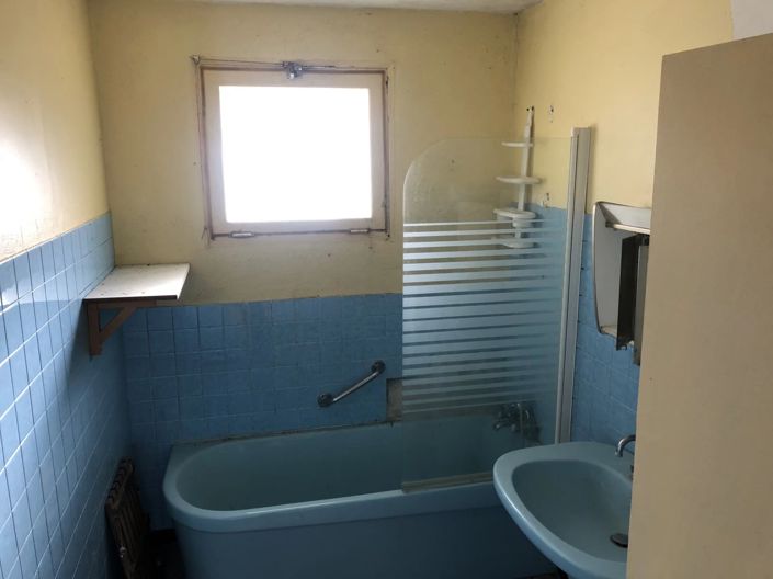 Image No.5-House for sale