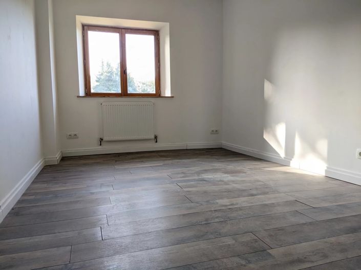 Image No.14-3 Bed Village House for sale