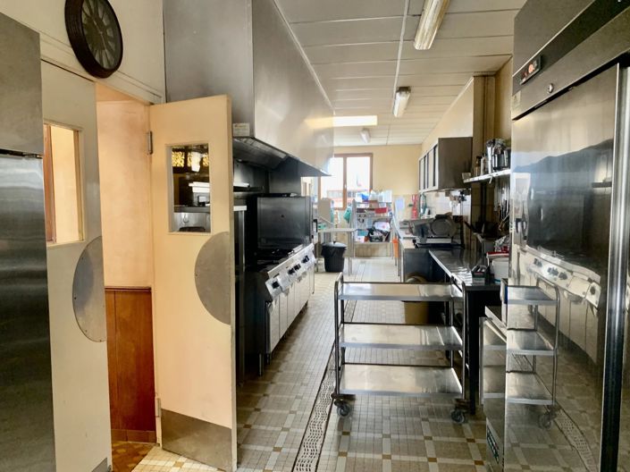 Image No.4-Commercial de 13 chambres à vendre à Sauviat-sur-Vige