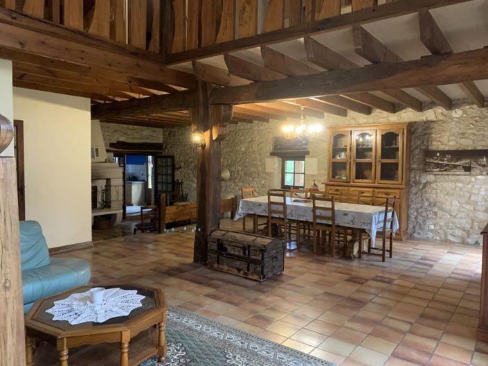 Image No.15-5 Bed House for sale