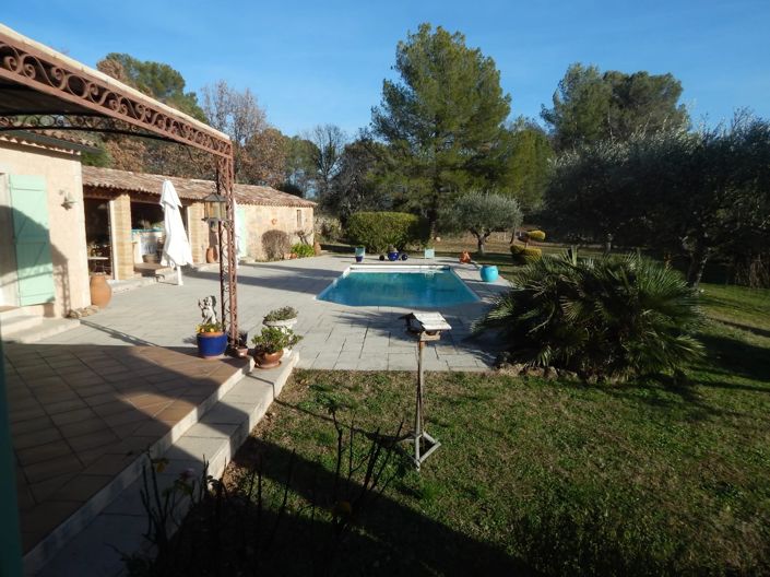 Image No.6-4 Bed House for sale