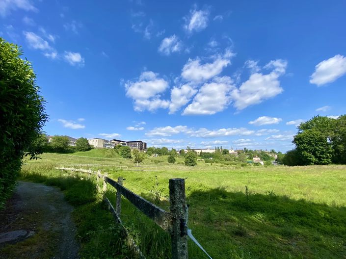 Image No.9-2 Bed House for sale