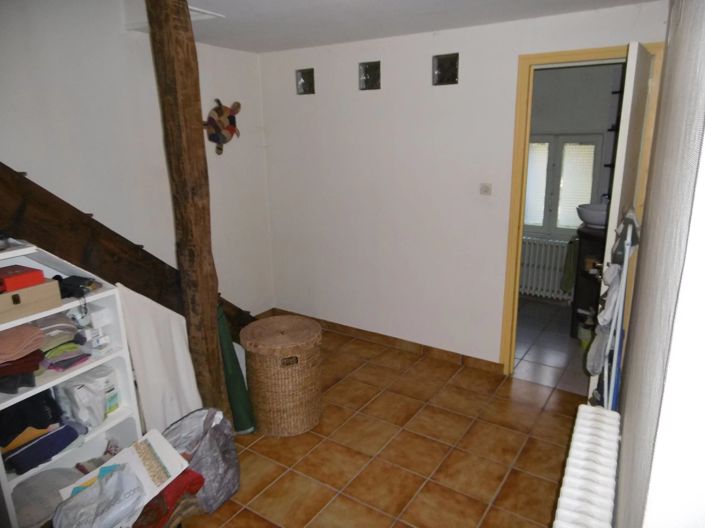 Image No.9-2 Bed House for sale