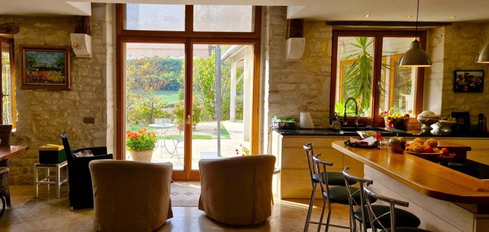 Image No.5-9 Bed House for sale