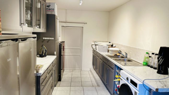 Image No.10-5 Bed House for sale