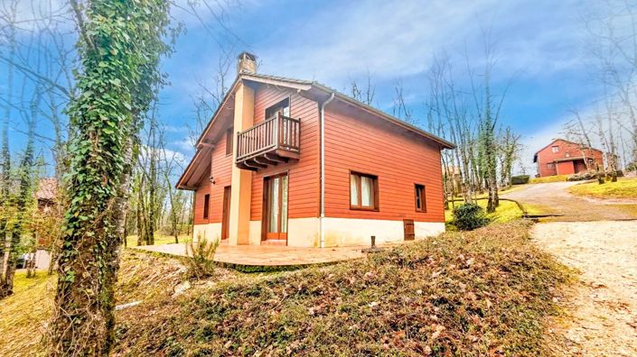 Image No.1-Chalet de 3 chambres à vendre à Souillac