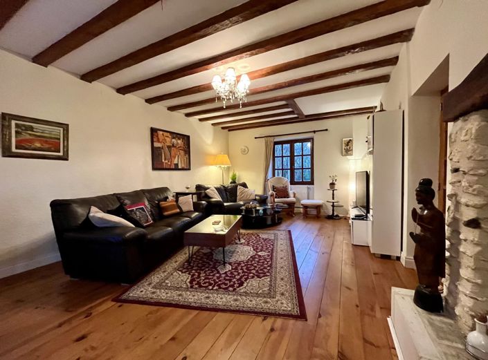 Image No.4-6 Bed House for sale