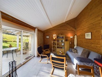 b63c35fa644df501491f8e1296ec55626fd304f1f8192