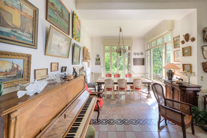 Image No.4-7 Bed House for sale