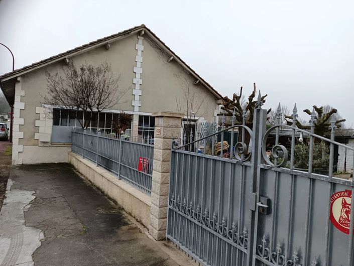 Image No.2-6 Bed House for sale